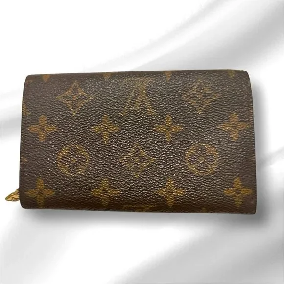 Louis Vuitton Monogram Porte-Monnaie Billets Tresor Wallet (authentic)